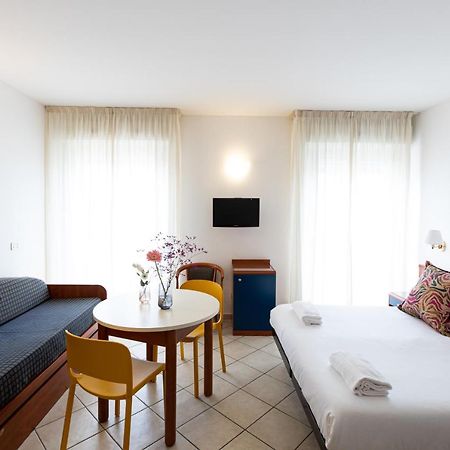 Residence Mimosa Rimini Zewnętrze zdjęcie