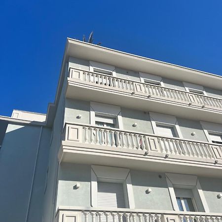 Residence Mimosa Rimini Zewnętrze zdjęcie