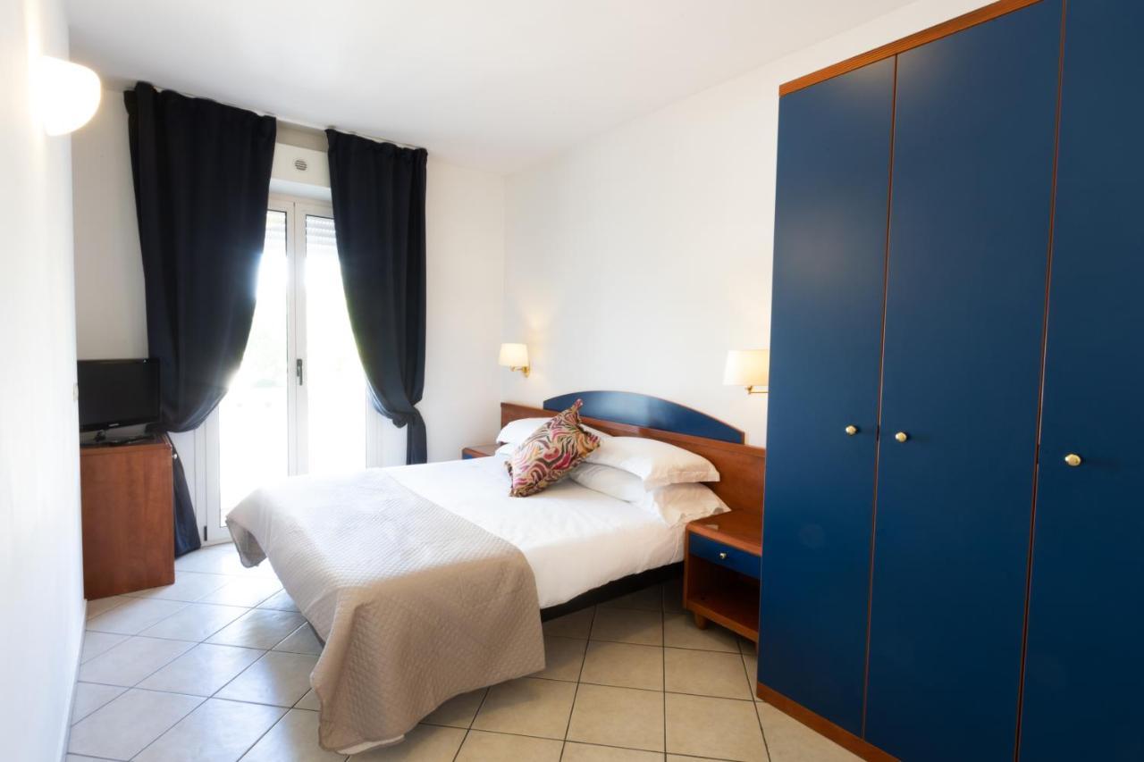Residence Mimosa Rimini Zewnętrze zdjęcie