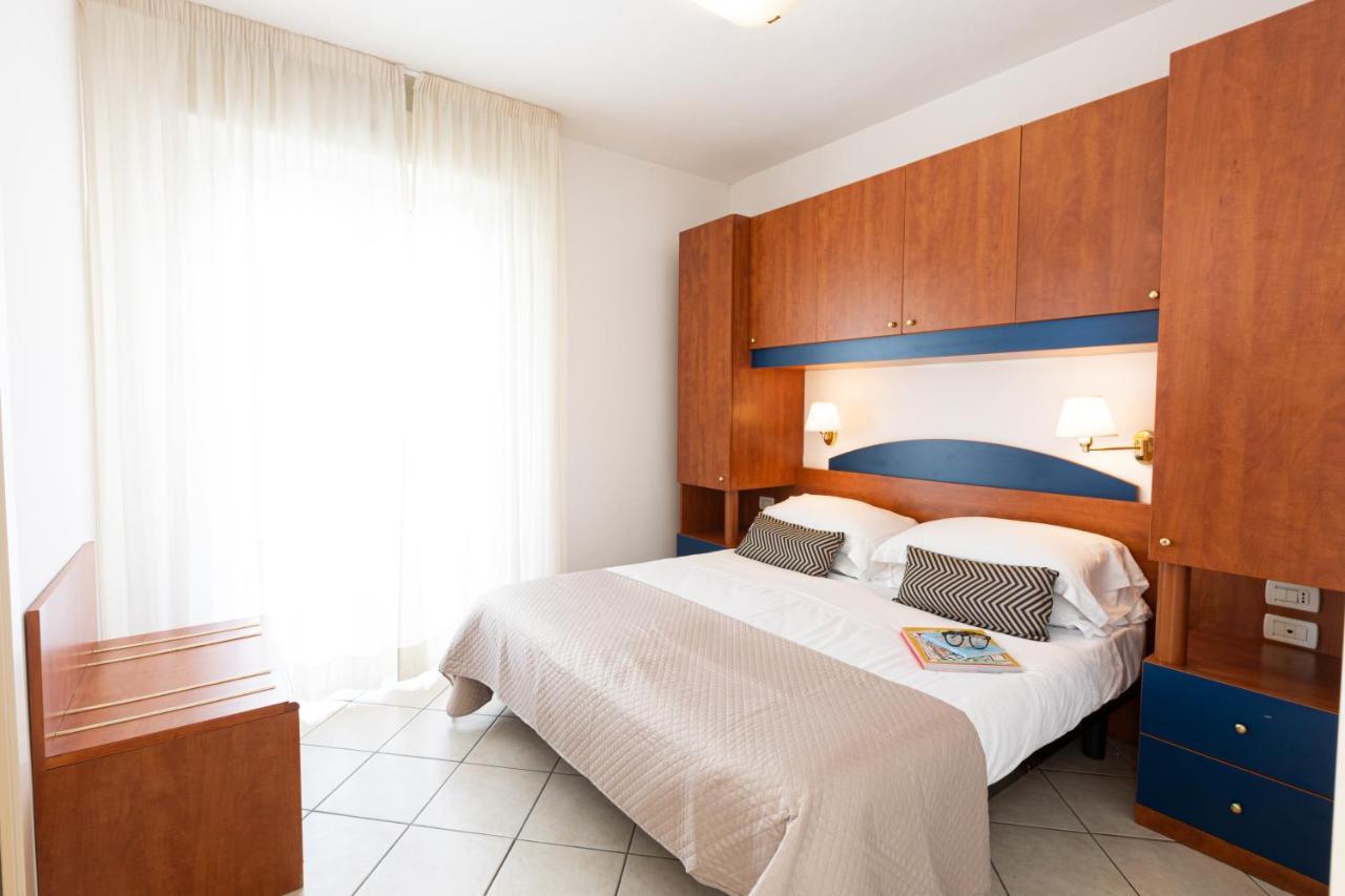 Residence Mimosa Rimini Zewnętrze zdjęcie